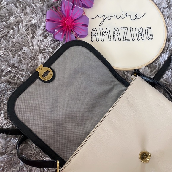 Fossil Cream/Snake Print Crossbody - Picture 15 of 15